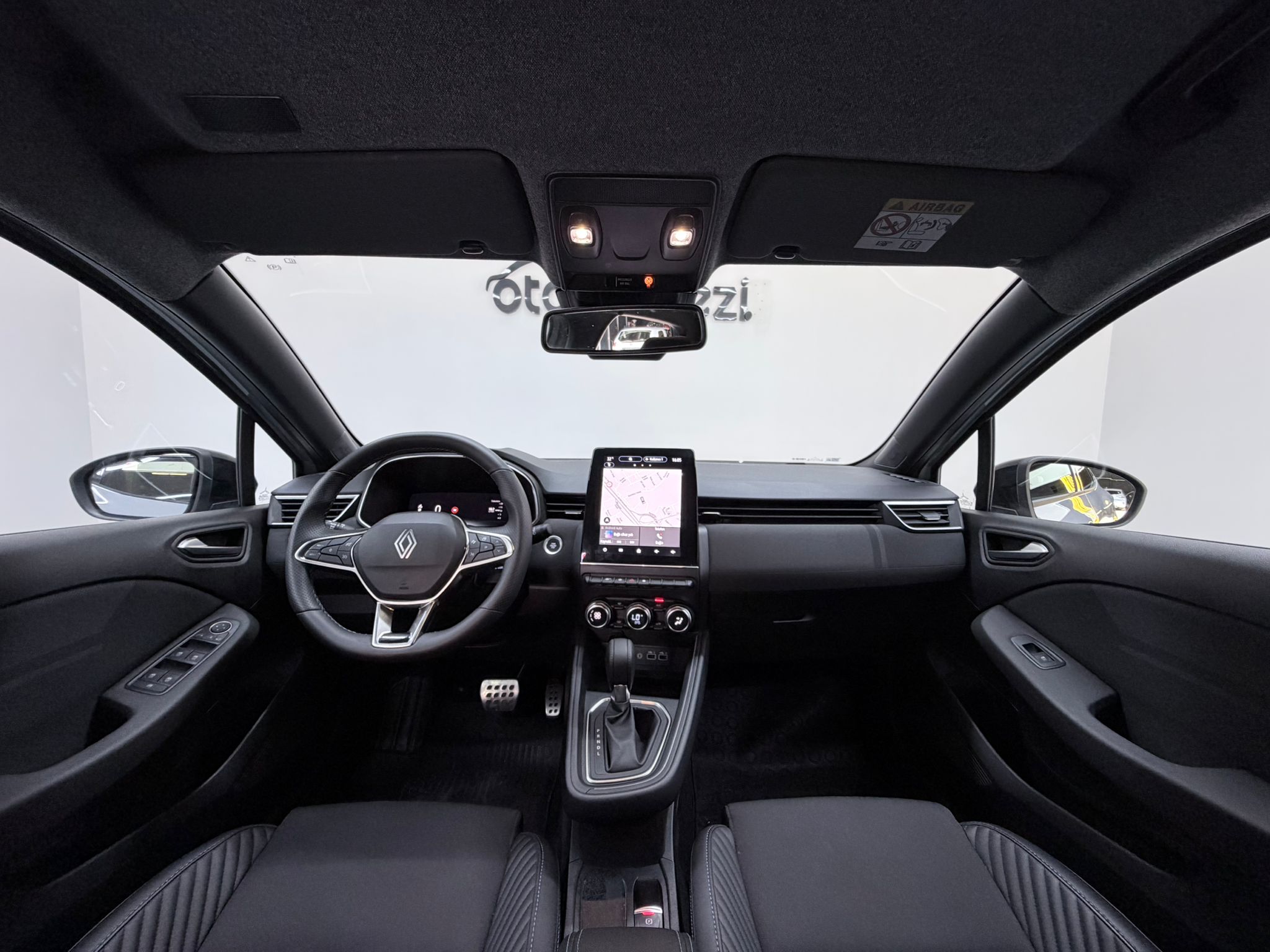 RENAULT CLIO 6